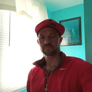 Meet your Posher, Thomas